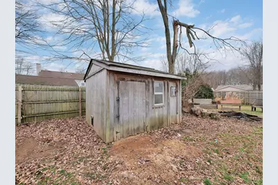 685 Mockingbird Lane, Union Township, OH 45244 - Photo 35