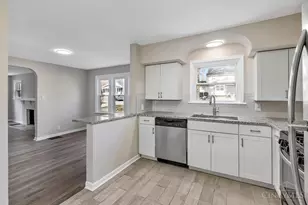 6253 Sturdy Ave, Cincinnati, OH 45230 - Photo 17