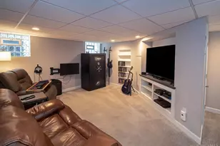 5709 Ridge Ave, Cincinnati, OH 45213 - Photo 23