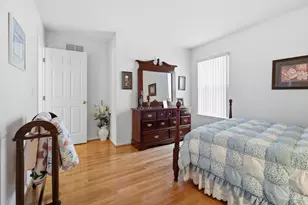 9498 Carriage Run Cir, Deerfield Township, OH 45140 - Photo 17