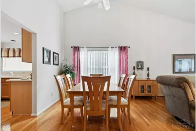 9498 Carriage Run Circle, Deerfield Township, OH 45140 - Photo 13