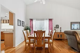 9498 Carriage Run Cir, Deerfield Township, OH 45140 - Photo 13