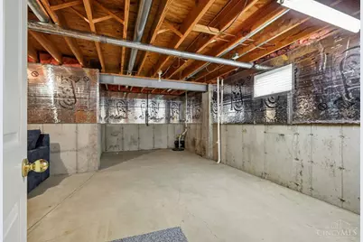 9498 Carriage Run Circle, Deerfield Township, OH 45140 - Photo 35