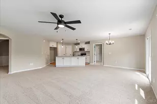 5892 Parkview Ln, Miami Township, OH 45150 - Photo 9