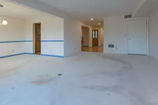 65 Waterpoint Ln, Hamilton, OH 45013 - Photo 13