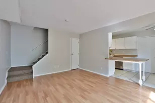 1032 E Crescentville Rd, West Chester, OH 45246 - Photo 3