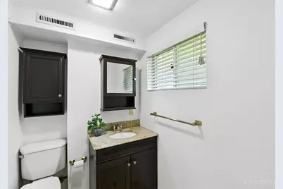 8573 Maineville Road, Hamilton Township, OH 45039 - Photo 19