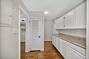 5975 Buckwheat Rd, Miami Township, OH 45150 - Photo 17