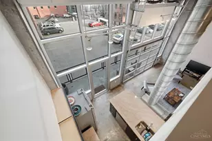 353 W 4th St, Cincinnati, OH 45202 - Photo 27