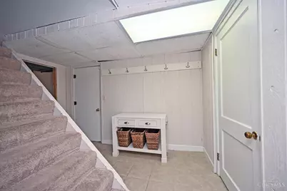 7311 Timberknoll Drive, Sycamore Township, OH 45242 - Photo 23