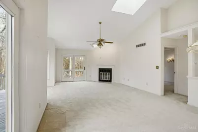 11736 Gable Glen Lane, Symmes Township, OH 45249 - Photo 5