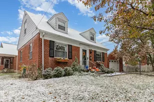 4153 Paxton Woods Ln, Cincinnati, OH 45209 - Photo 3