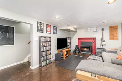 4153 Paxton Woods Lane, Cincinnati, OH 45209 - Photo 19