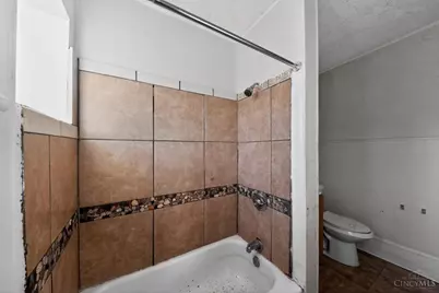 1435 Laidlaw Avenue, Cincinnati, OH 45237 - Photo 23