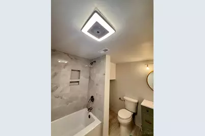 39 E Clifton Avenue, Cincinnati, OH 45202 - Photo 17