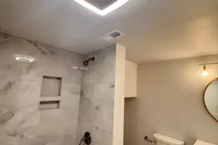 39 E Clifton Ave, Cincinnati, OH 45202 - Photo 17