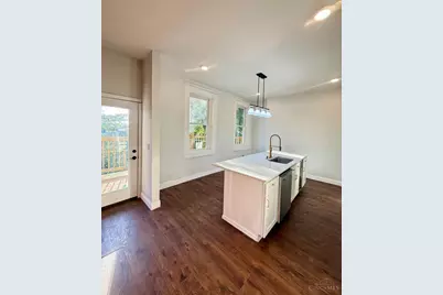 39 E Clifton Avenue, Cincinnati, OH 45202 - Photo 5