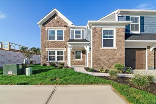 5892 Parkview Ln, Miami Township, OH 45150 - Photo 1