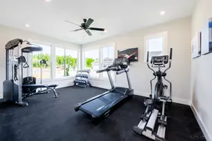 5892 Parkview Ln, Miami Township, OH 45150 - Photo 3