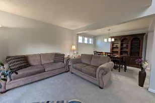 6640 Waverly Park, Hamilton Township, OH 45152 - Photo 11
