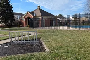 6640 Waverly Park, Hamilton Township, OH 45152 - Photo 41