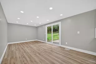 12161 Birchgrove Ct, Colerain Township, OH 45251 - Photo 21