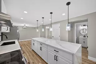 12161 Birchgrove Ct, Colerain Township, OH 45251 - Photo 19