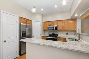 6120 Oakbridge Way, Miami Township, OH 45150 - Photo 7