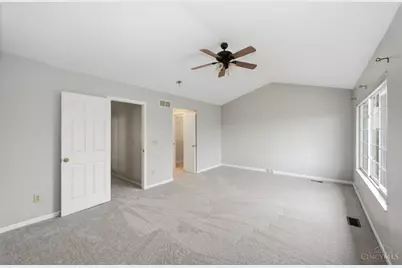 6120 Oakbridge Way, Miami Township, OH 45150 - Photo 23