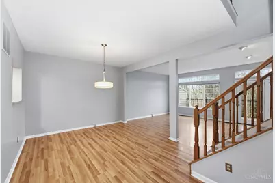 6120 Oakbridge Way, Miami Township, OH 45150 - Photo 11