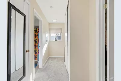 2111 Sutton Avenue #E, Cincinnati, OH 45230 - Photo 21