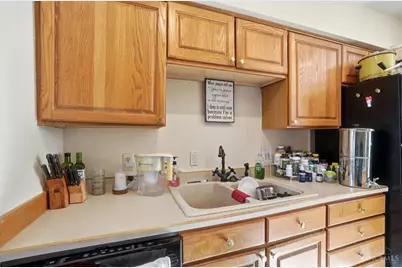 2111 Sutton Avenue #E, Cincinnati, OH 45230 - Photo 15