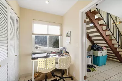 2111 Sutton Avenue #E, Cincinnati, OH 45230 - Photo 17