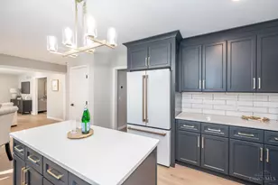 8205 Indian Trail Dr, Madeira, OH 45243 - Photo 23