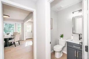 8205 Indian Trail Dr, Madeira, OH 45243 - Photo 31