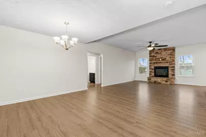 415 Pleasant Ridge Drive, Lebanon, OH 45036 - Photo 3