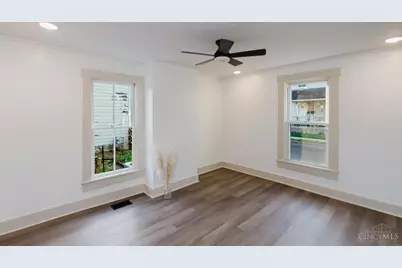 555 E Sycamore Street, Miamisburg, OH 45342 - Photo 5