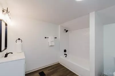 555 E Sycamore Street, Miamisburg, OH 45342 - Photo 17