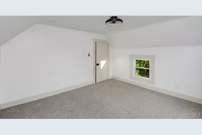 555 E Sycamore Street, Miamisburg, OH 45342 - Photo 29