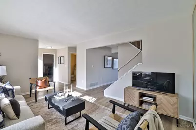 10 Woodside Court, Springdale, OH 45246 - Photo 7