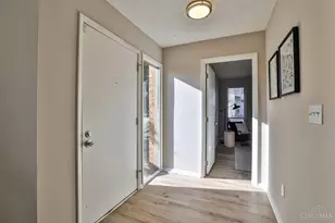 10 Woodside Ct, Springdale, OH 45246 - Photo 3