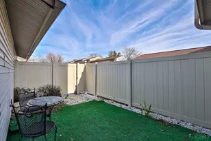 10 Woodside Ct, Springdale, OH 45246 - Photo 29