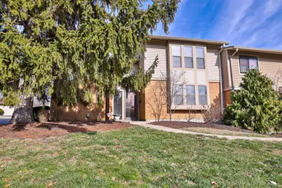 10 Woodside Court, Springdale, OH 45246 - Photo 1