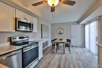 10 Woodside Court, Springdale, OH 45246 - Photo 11