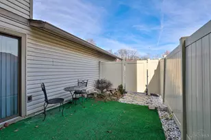 10 Woodside Ct, Springdale, OH 45246 - Photo 27