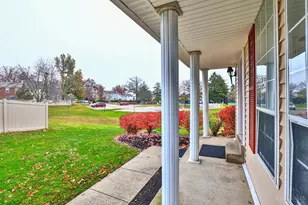 10844 Lakehurst Ct, Sycamore Township, OH 45242 - Photo 3