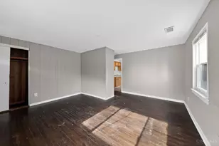 408 Roebling Rd, Delhi Township, OH 45204 - Photo 19