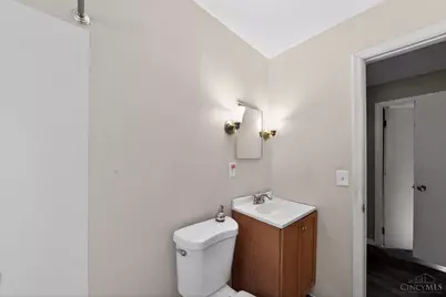 408 Roebling Road, Cincinnati, OH 45204 - Photo 23
