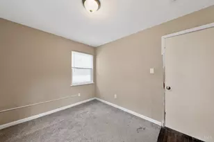 408 Roebling Rd, Delhi Township, OH 45204 - Photo 9