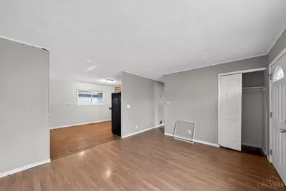 586 Brantner Lane, Union Township, OH 45244 - Photo 11